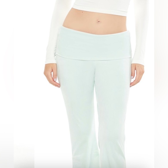 NWT Forever 21 Velour Foldover Flared Pants - Picture 2 of 5